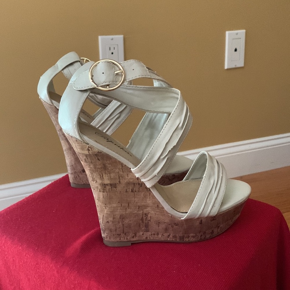 Wedges - Picture 2 of 3